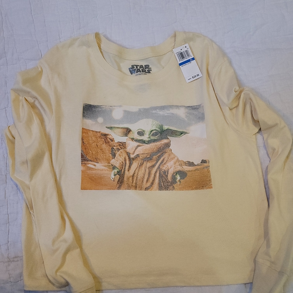 Star Wars The Mandalorian Baby Yoda long sleeve shirt XL  NWT